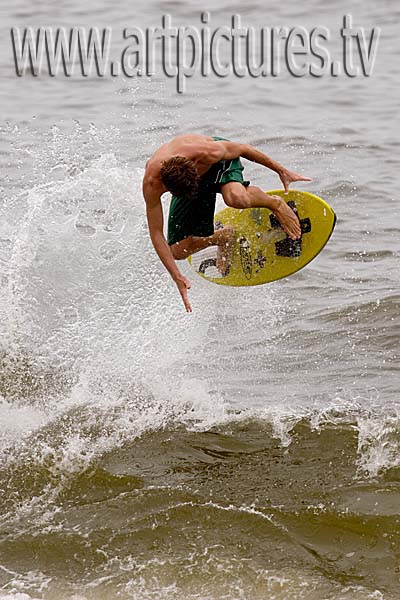 skim boarding laguna beach