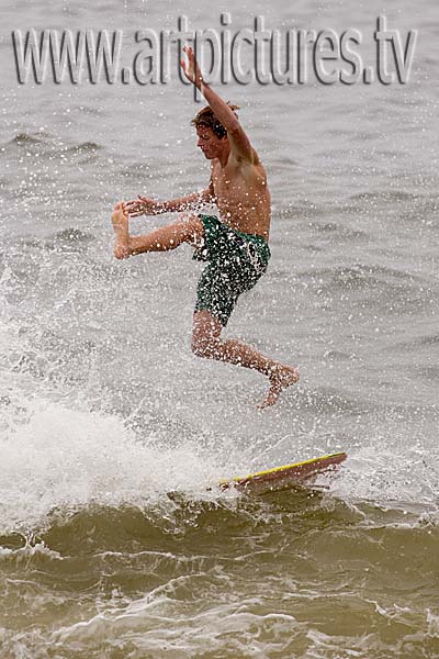 skim boarding laguna beach